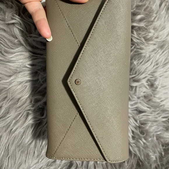 Leather wallet - Picture 1 of 4